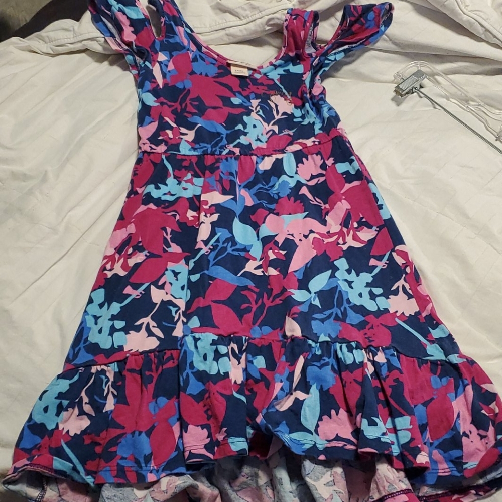 Dress - Picture 3 of 5